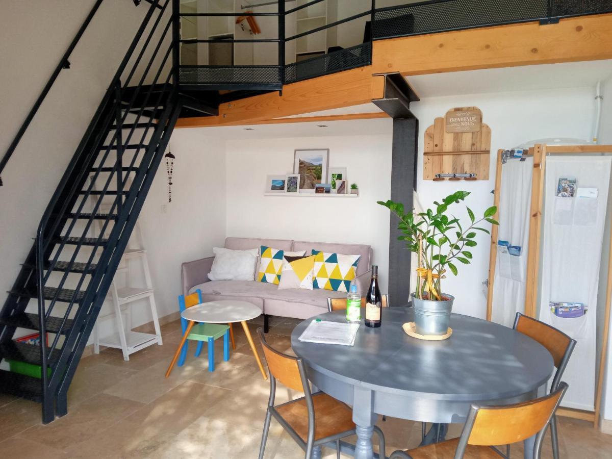Vila Les Cerisiers De Stella Blauvac Exteriér fotografie